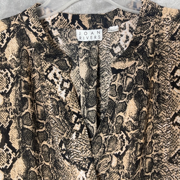 Animal print blouse - Picture 4 of 7